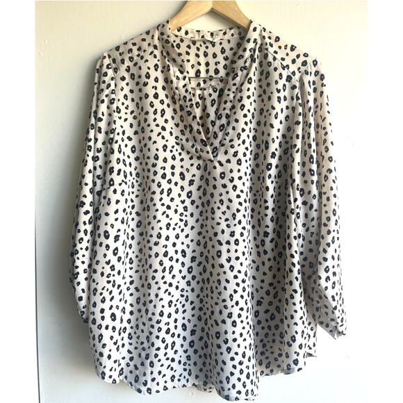 Lush Black White Cheetah Print Top Size 1X Leopard Animal Print Top Blouse - Picture 1 of 7